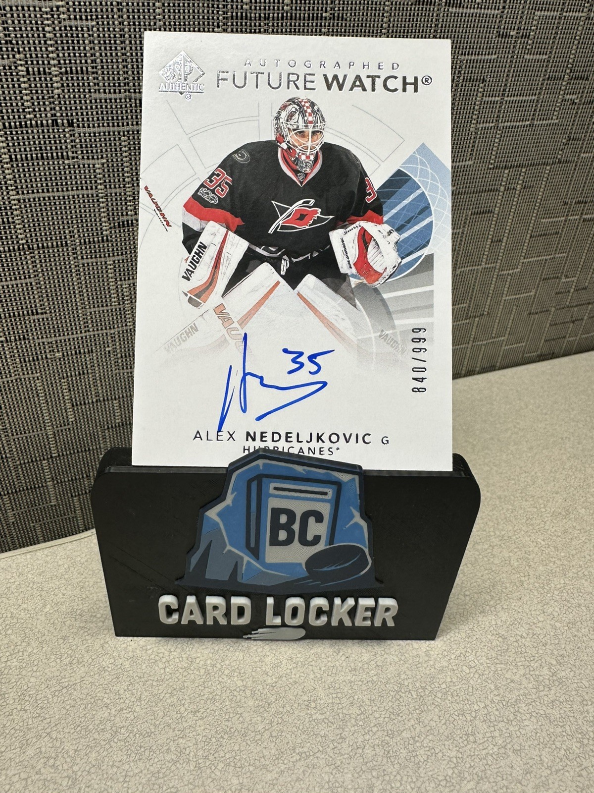 2017-18 SP Authentic Future Watch Rookie Auto /999 Alex Nedeljkovic  Carolina