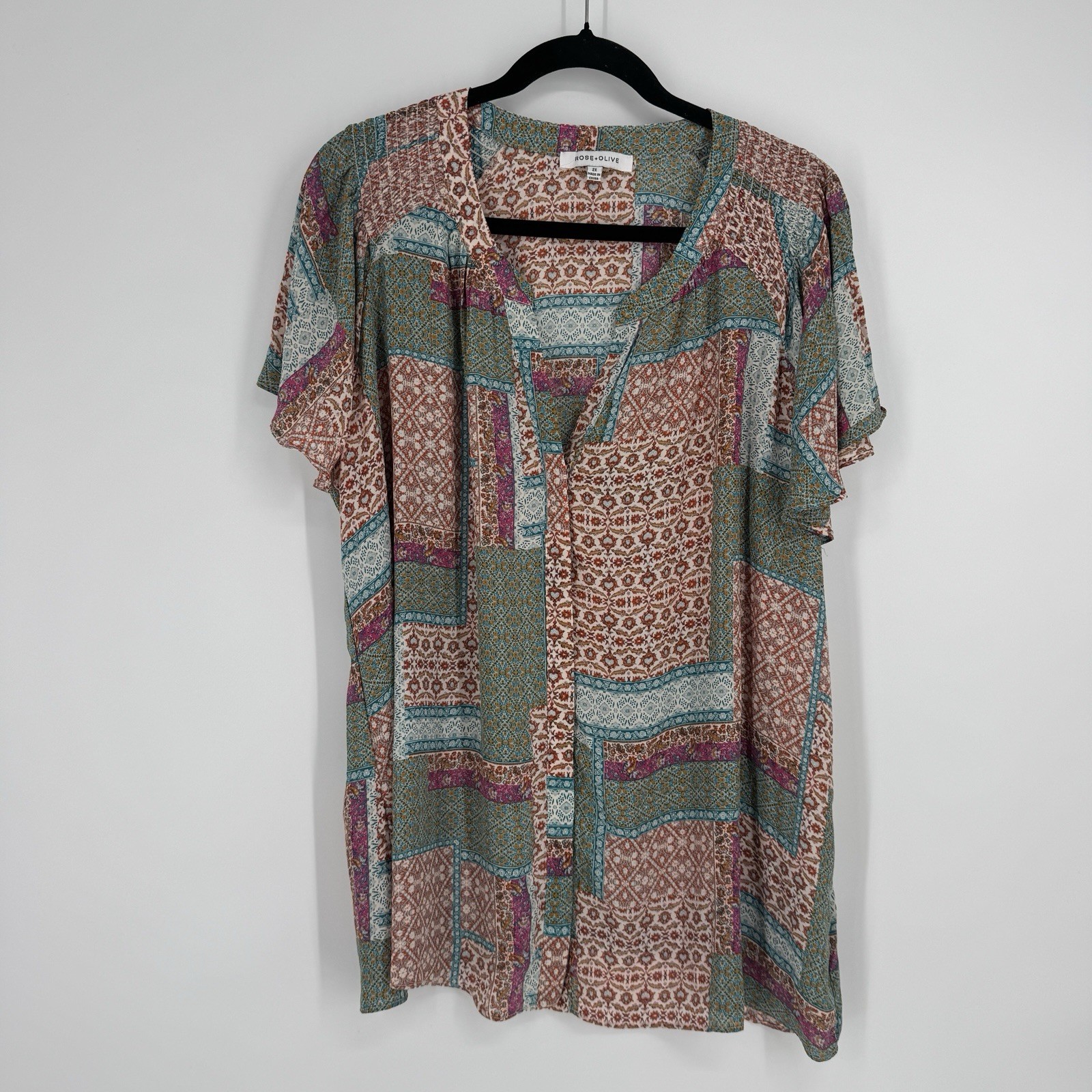 Rose + Olive top 2x patchwork  lightweight   plus… - image 1