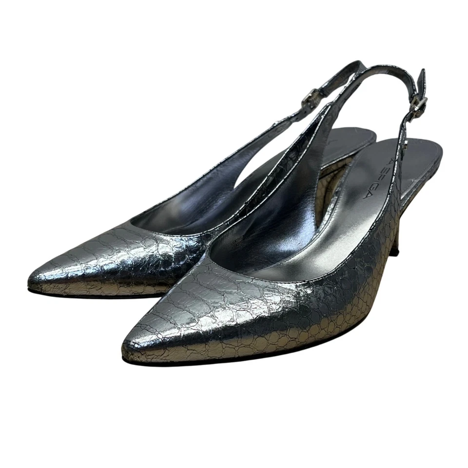Tacones Via Spiga para mujer metálicos plateados con estampado de serpiente talla 8M Foto 3 de 4