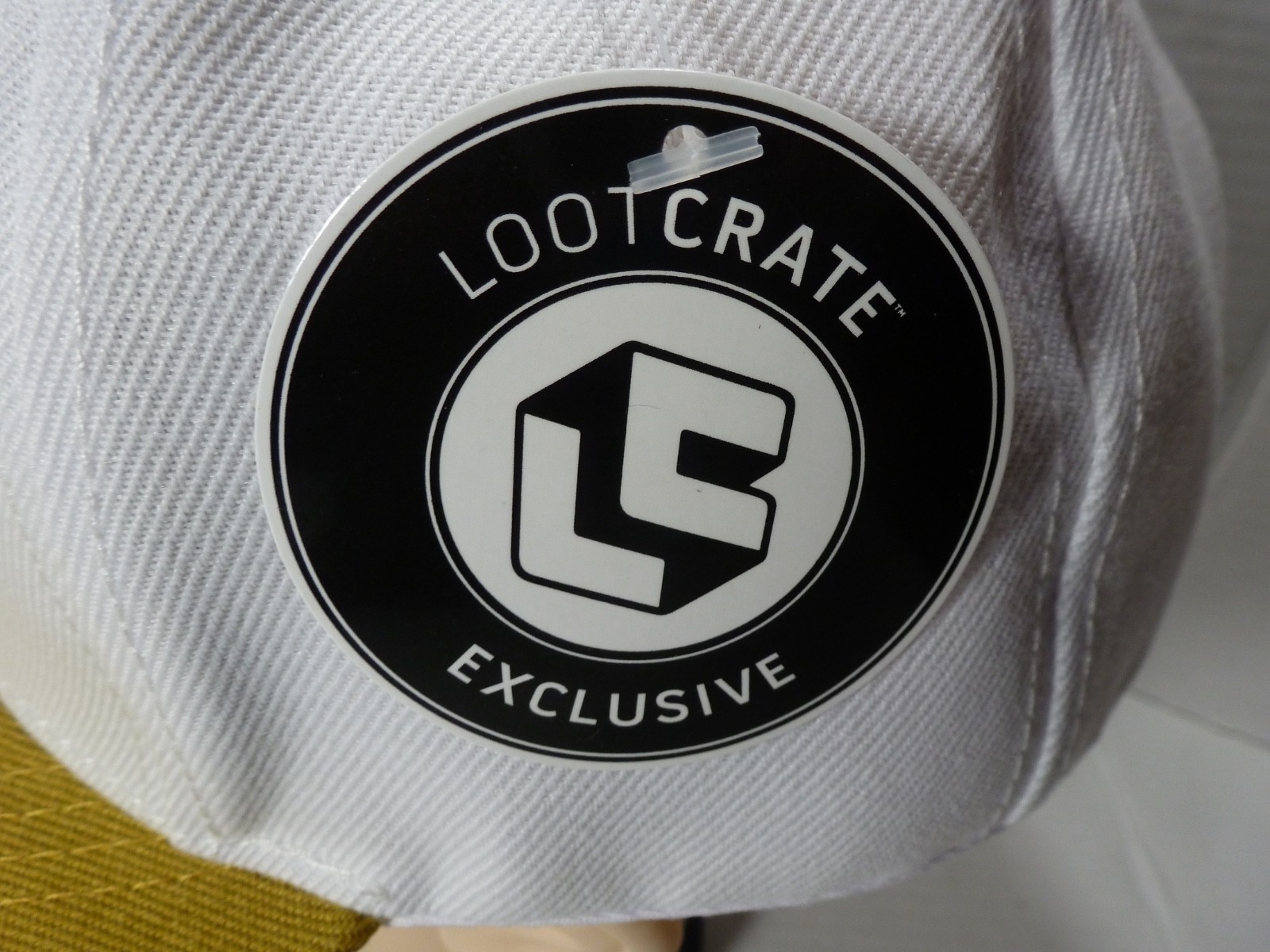 Loot Crate Exclusive Saint Seiya Snapback Hat Embroidered NWT image 4