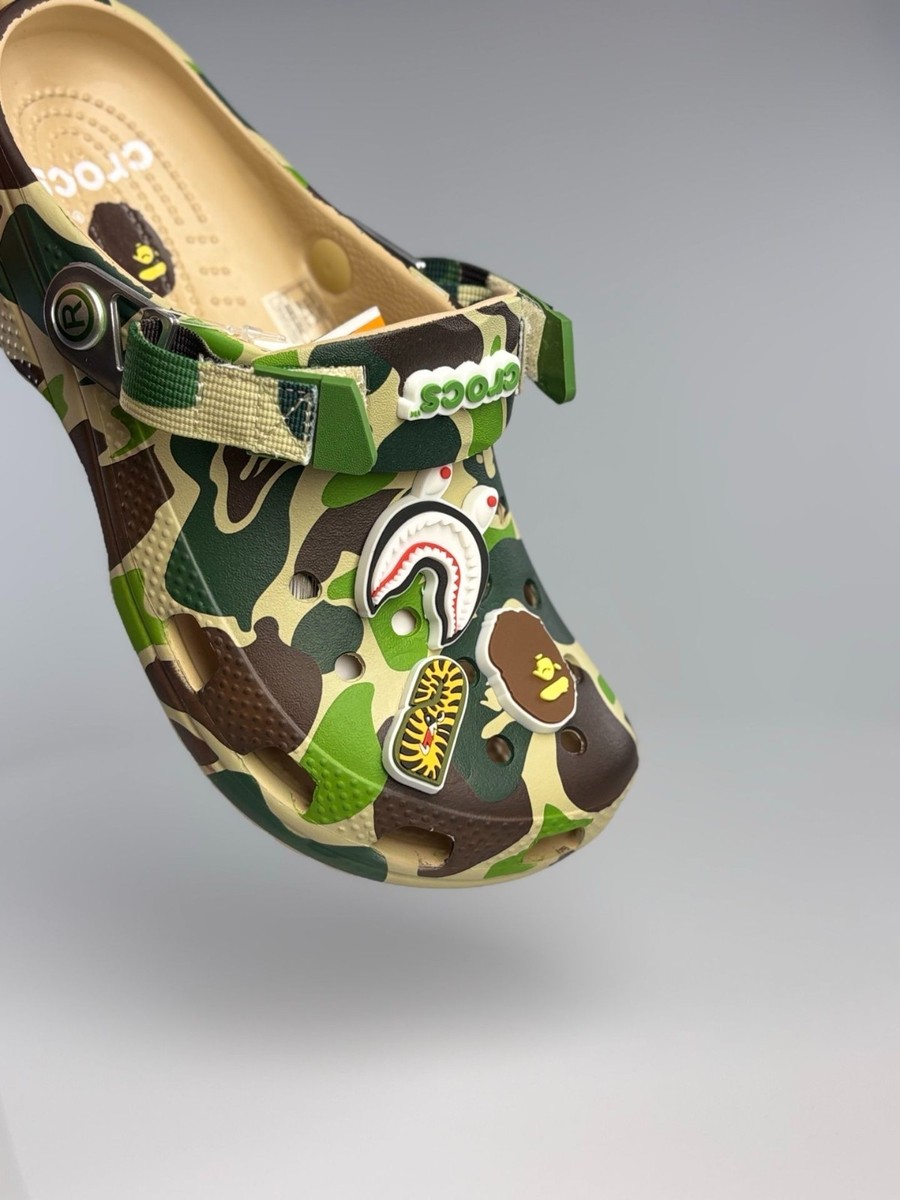 Unisex Bape x Crocs Classic Clog 'ABC CAMO' GREEN Casual Comfort