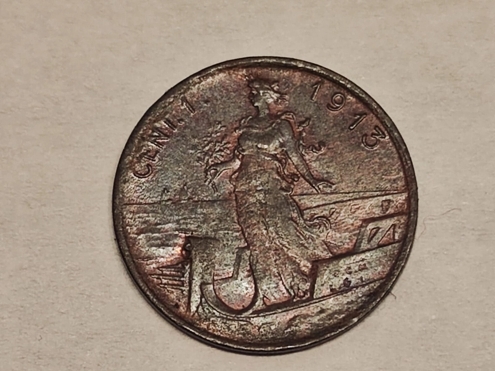 Foto 10 di 21
