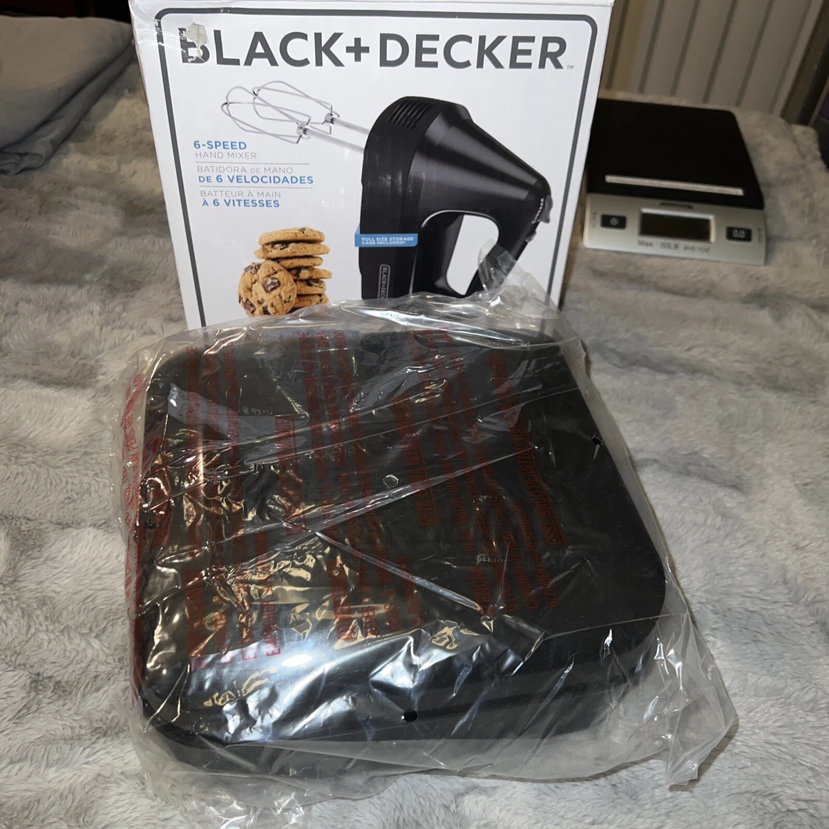 BLACK+DECKER 6-Speed Hand Mixer with Turbo Boost, Black, MX3200B, OPEN BOX,  NEW