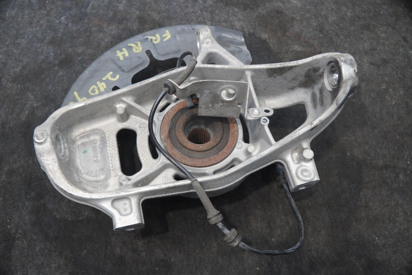 Front Right Spindle Knuckle Hub Wheel Bearing 289157 Ferrari California T 15-18