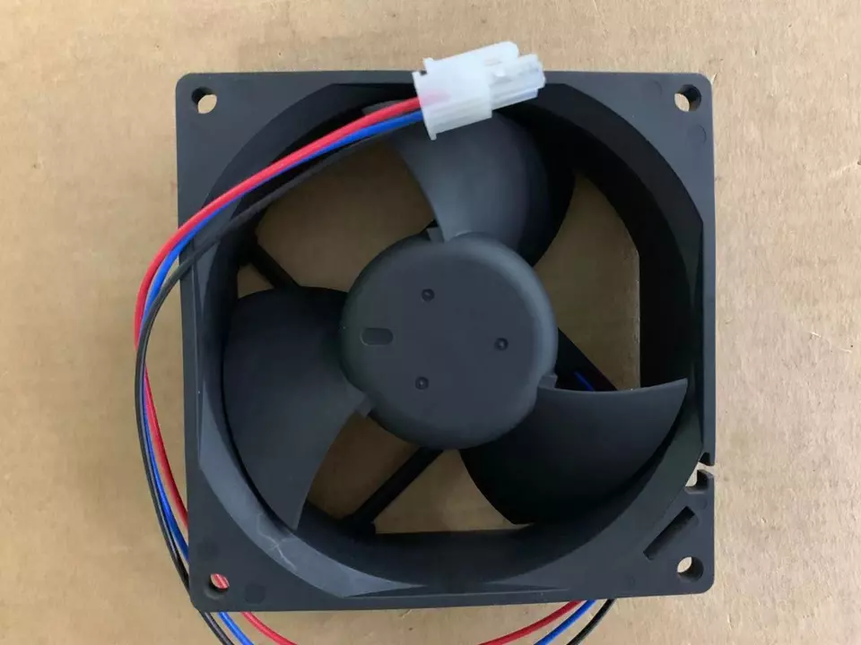 1pcs New for  Large air volume fan 3pin   EFB0912HHF 12V 0.44A 9cm 9032 90mm - Image 3 of 4