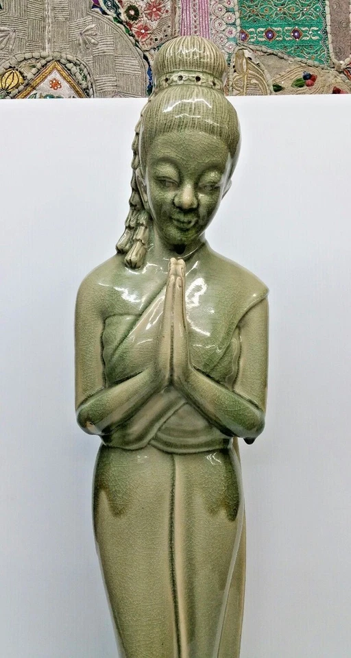 Figura de mujer de pie de porcelana esmaltada Celadon coreana alta 31 1/2"" Foto 2 de 4