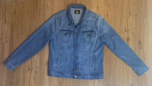 Fußball-Jacken von Borussia Dortmund Club & Verein