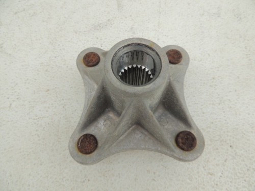 03 BOMBARDIER CAN AM RALLY 200 175CC REAR AXLE WHEEL HUBS STUDS LEFT RIGHT HUB C - Picture 8 of 8