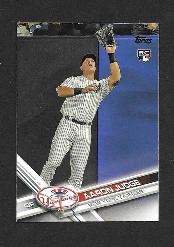 New ListingAARON JUDGE 2017 Topps #287 Fielding (RC) Rookie Card Yankees