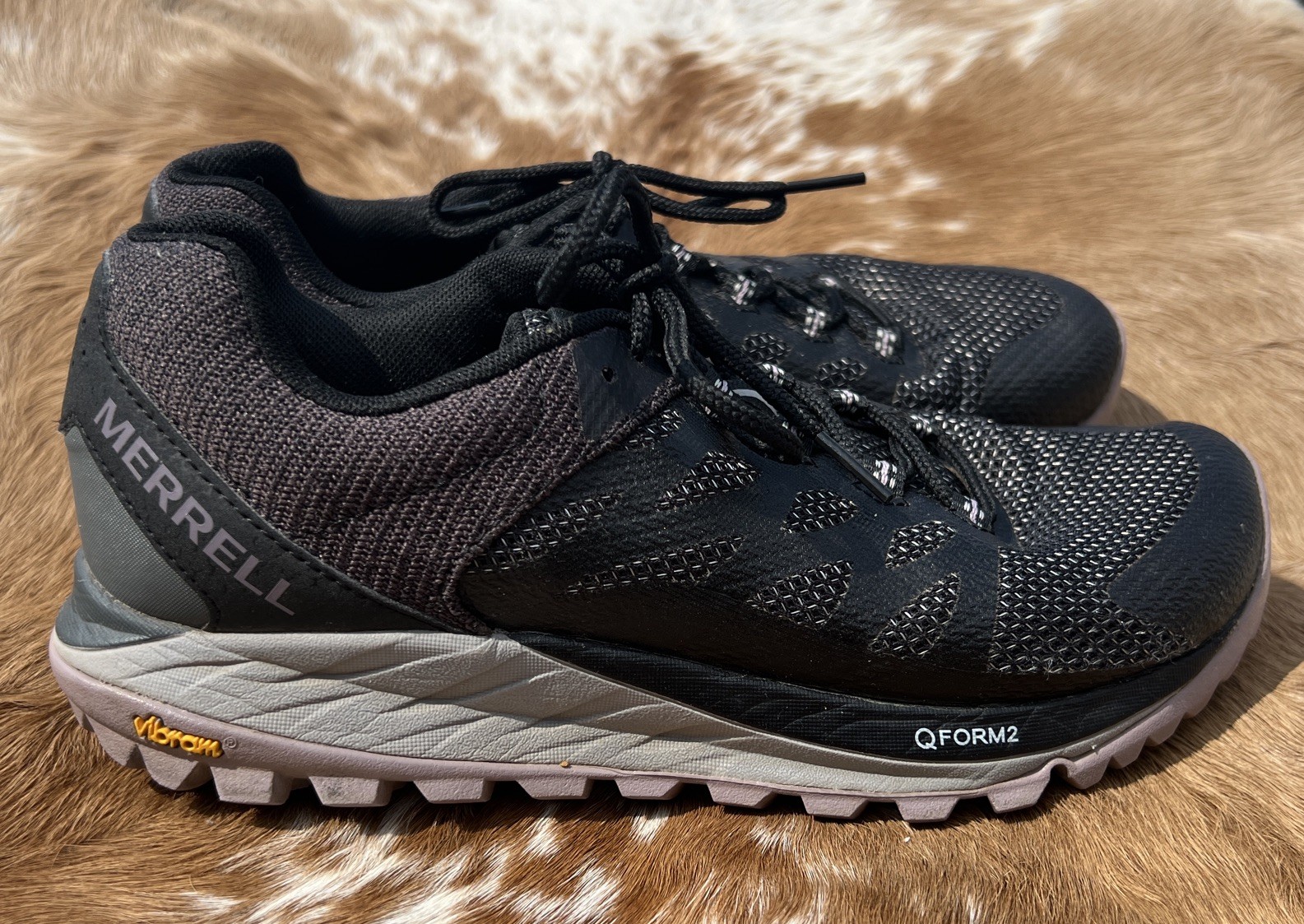 Scarpe da trail running Merrell Antora 2 donna taglia 7 5 nero grigio J066848