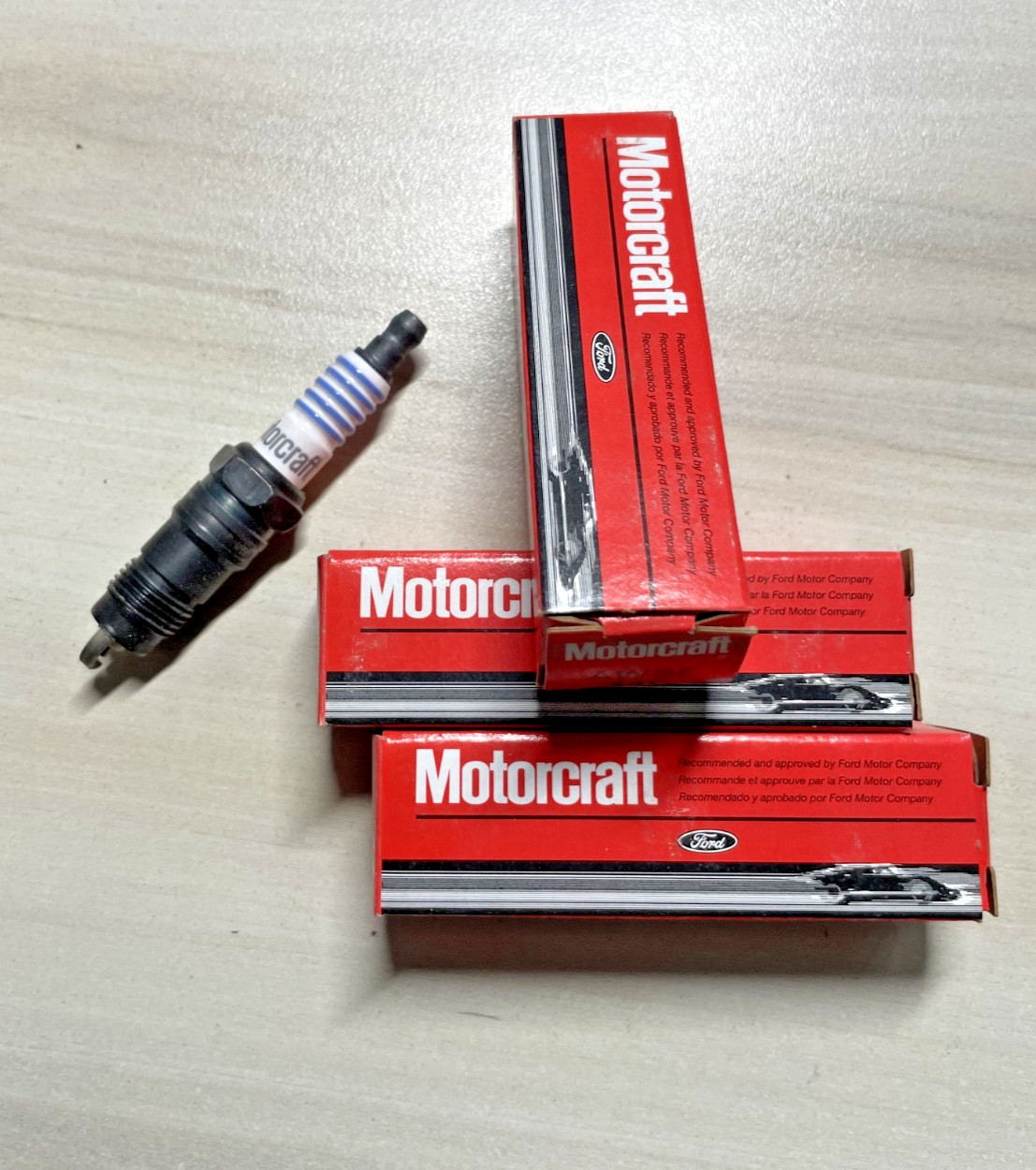 Motorcraft Spark Plugs 409 / AWSF44C Ford Lincoln Mercury 1983-1994, LOT OF 3