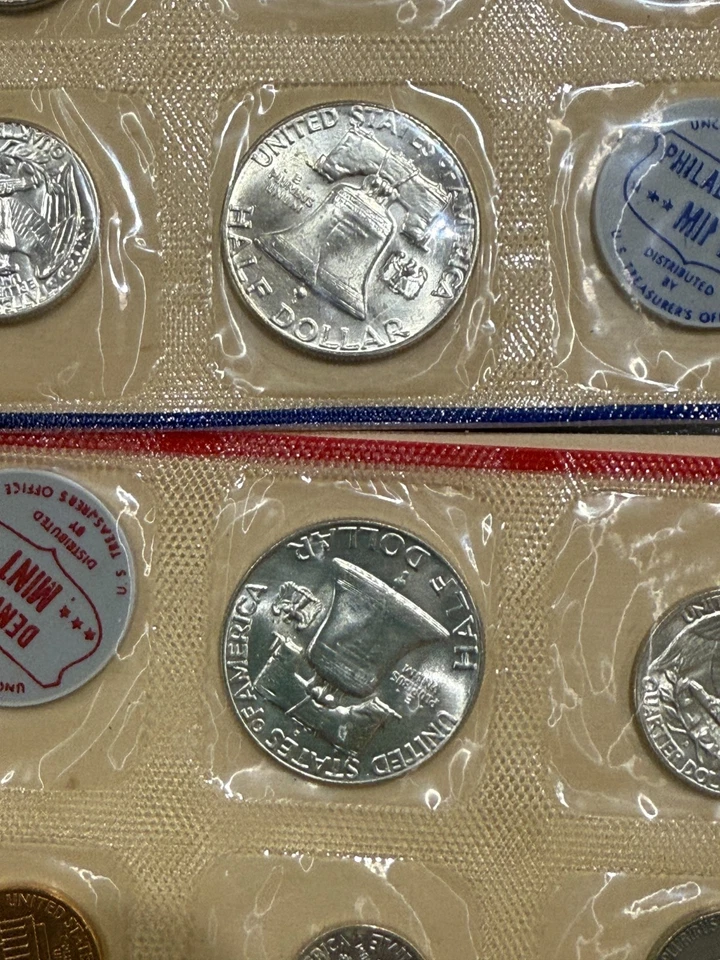 1961 P & D U.S. Mint Uncirculated Set Complete 10-Coin Set Original Envelope 61A - Image 3 of 4