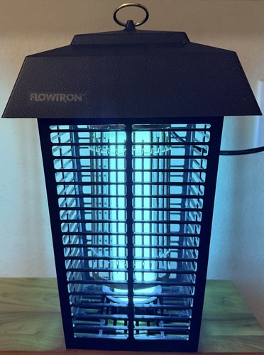 flowtron BK-40D 40W outdoor bug zapper cover 1 acre black USED NO BOX U.S.A MADE