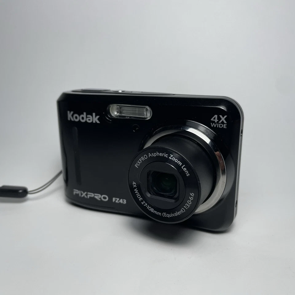 Kodak PixPro FZ43 16.0MP Compact Digital Camera Tested Working + Camera Case - Image 3 of 4