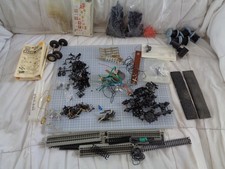 HUGE Lot of Vintage Random HO SCALE MODEL TRAIN PARTS ACCESSORIES Estate Find