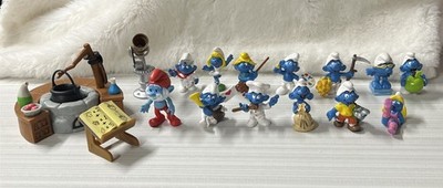 Lot of Schleich Peyo Smurfs