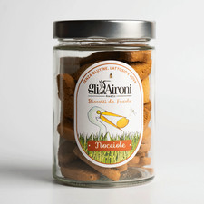 Biscotti mit Haselnuss.