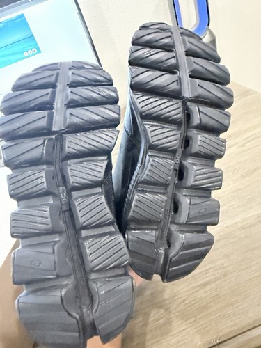 On Cloud Women’s 5.5 Hi Waterproof Hiking Shoes All Black NWB 🔥 - Picture 17 of 19