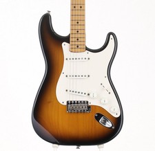 FENDER USA U.S. Vintage '57 Stratocaster Maple 2-Color Sunburst [V068165]