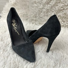 Alice and Olivia Dina Pointed Toe Stiletto Heels Black Suede sz 38 Eu / 7.5 US