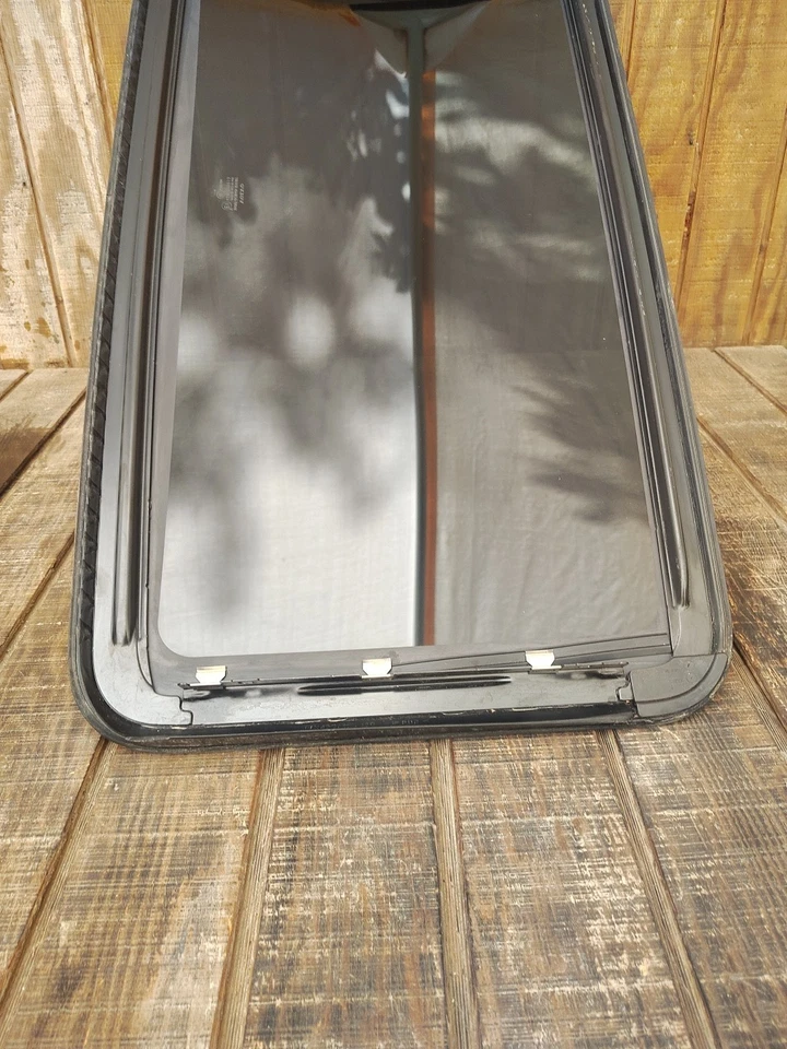 Volvo S60 S80 V70 XC70 techo corredizo techo ventana vidrio E2 43R-005013 Foto 4 de 4