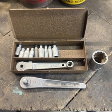 LOT Bonney T28 Ratchet, tool box , RF Sockets and wrench Bonney Box