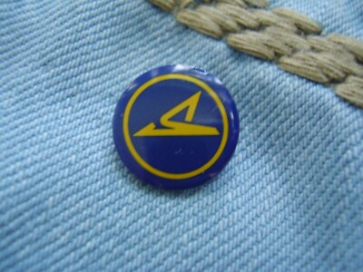 Pin Condor Flugdienst Deutsche Charterfluggesellschaft und Touristik AG Germany.