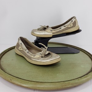 one eye boat shoes