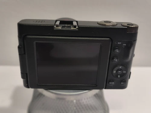 Merlcam 4K 16X 48MP 3 Inch 180° Flip Screen Vlogging Camera for YouTube