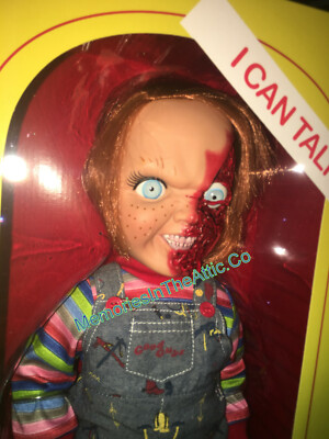 Mezco Child's Play 3 Talking Pizza Face Chucky Doll Mega