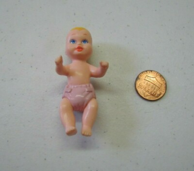 Mattel Barbie Krissy Blonde Baby Girl Blue Eyes Newborn Doll Pink Diaper 2.5''