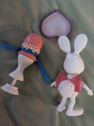 Diamond Select Here Comes Peter Cottontail Donna Bunny/Bonnie Bonnet/Heart Figs - Bild 8 von 12