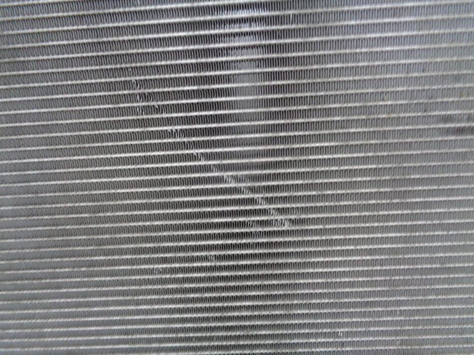 2009-2013 Toyota Corolla Radiator AA422173-8721 OEM AK251086 - Image 2 of 4