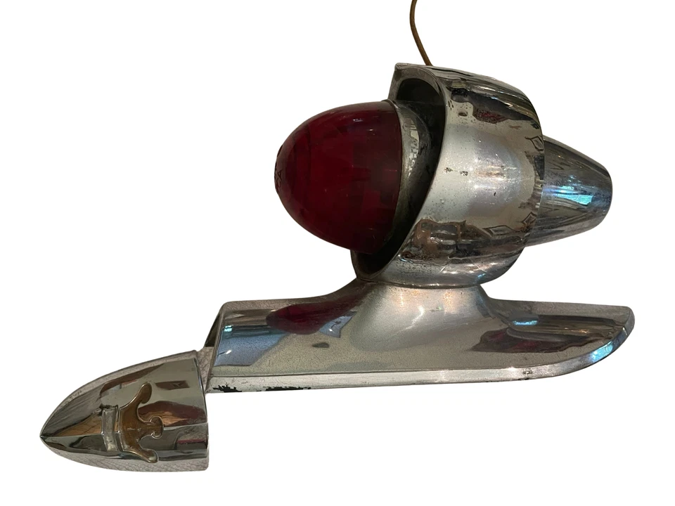 1956 CHRYSLER IMPERIAL TAIL LIGHT ASSEMBLIES LH RH MOPAR GUN SIGHT - Image 4 of 4