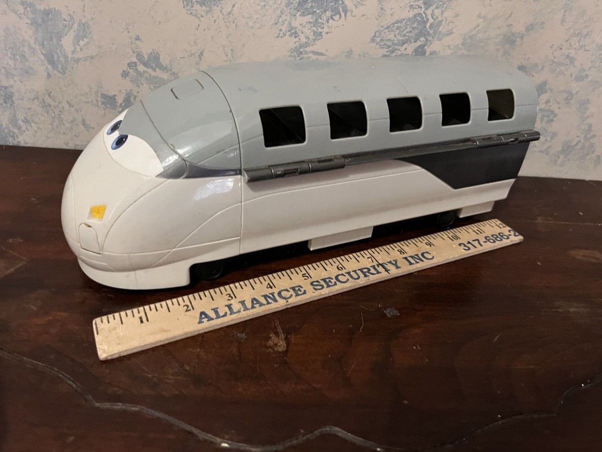 Disney Pixar Cars Quick Changers Race Deluxe Stephenson Spy Train