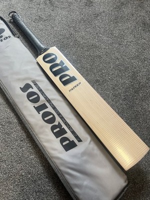 Neuer PROTOS Thunder English Willow Schläger - SH. Schöner Ping und leichter Schläger  