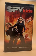 Spy Kids VHS 2001 Clamshell Acceptable-G Condition  Buy 2 Get 1 Free 