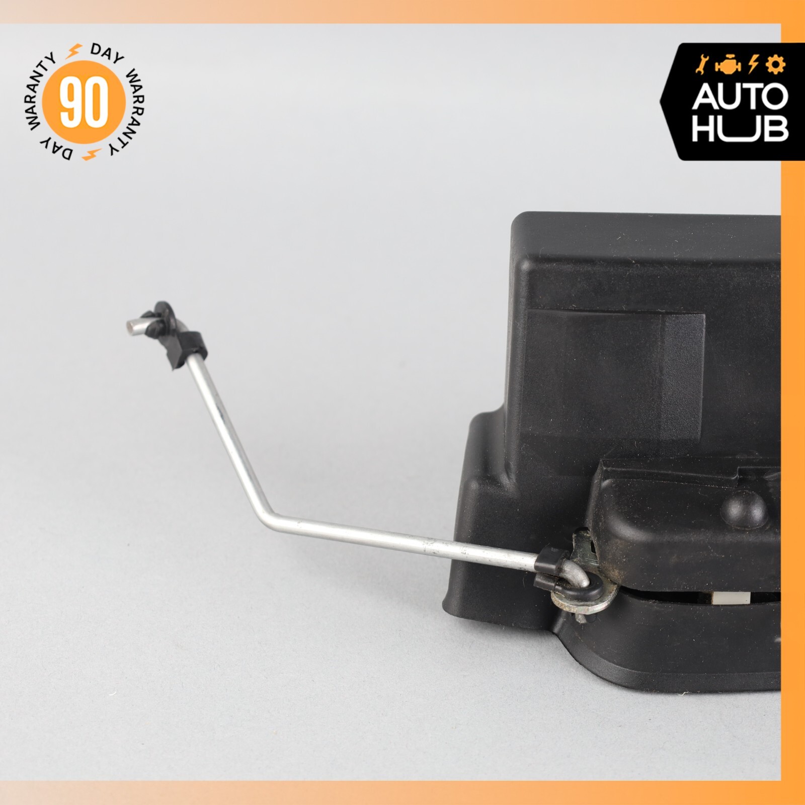 03-13 Maserati Quattroporte M139 Front Right Side Door Lock Latch Actuator 51k