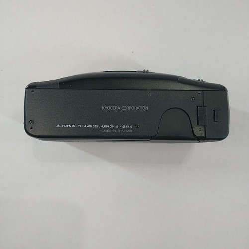 Yashica Kyocera Impression 35mm Point & Shoot Film Camera + Owners Manual & Case - Picture 8 of 17
