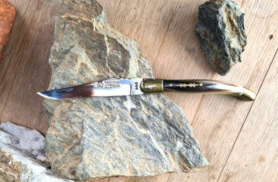 LAGUIOLE - A. Navarro - älteres Messer - kräftiges Taschenmesser - mit Horn  NEU