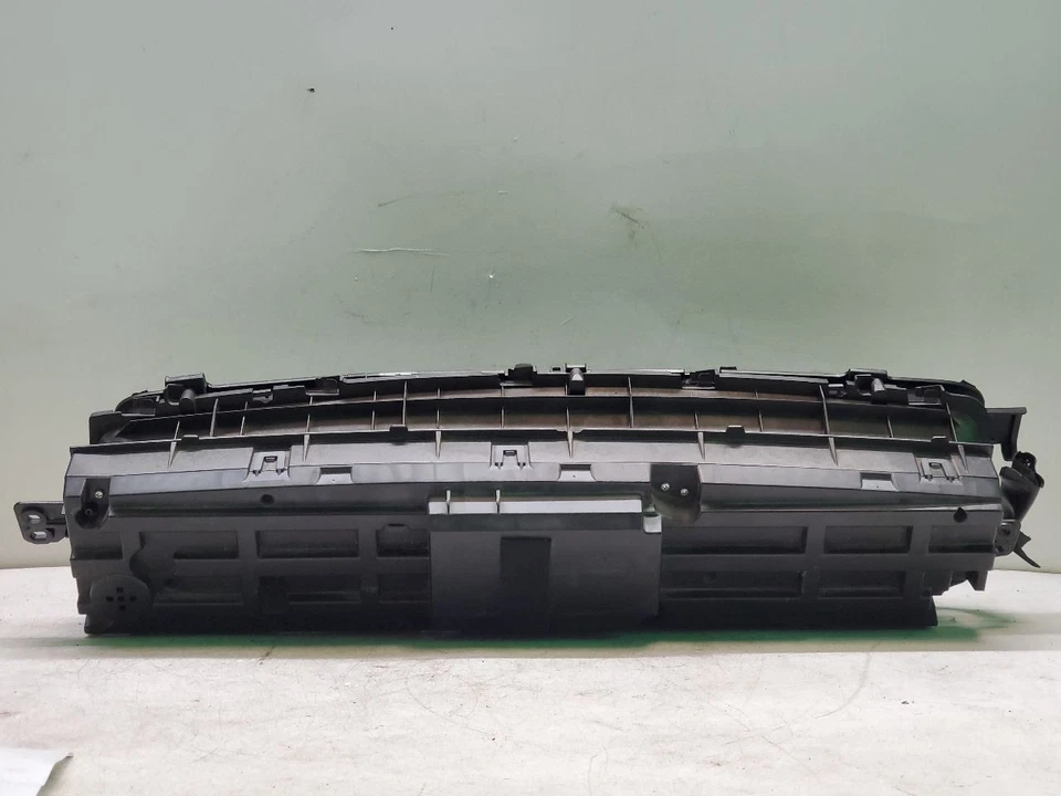 Комплект спидометра 2010 Toyota Prius от оригинального производителя - Изображение 4 из 4