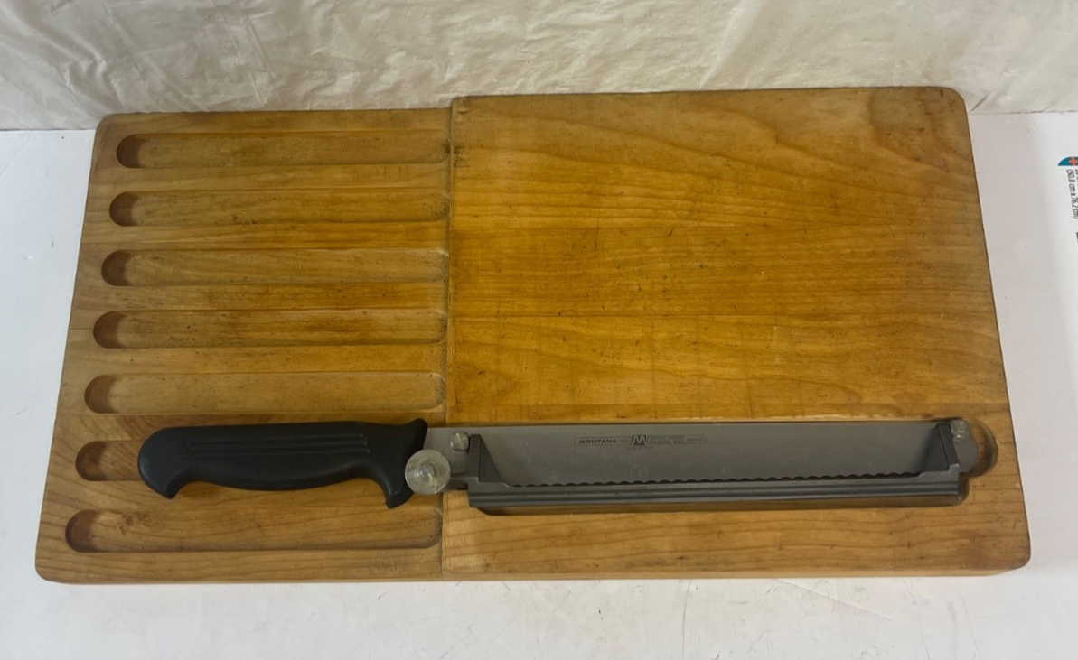 ブレッドナイフと木製カッティングボード　Montana Montana Inox Italy Stainless Steel Bread Knife with Wood Cutting