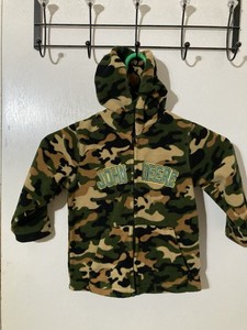 John Deere Logo Toddler Size 3T Green/Brown Camo Fleece Hooded Sweatshirt