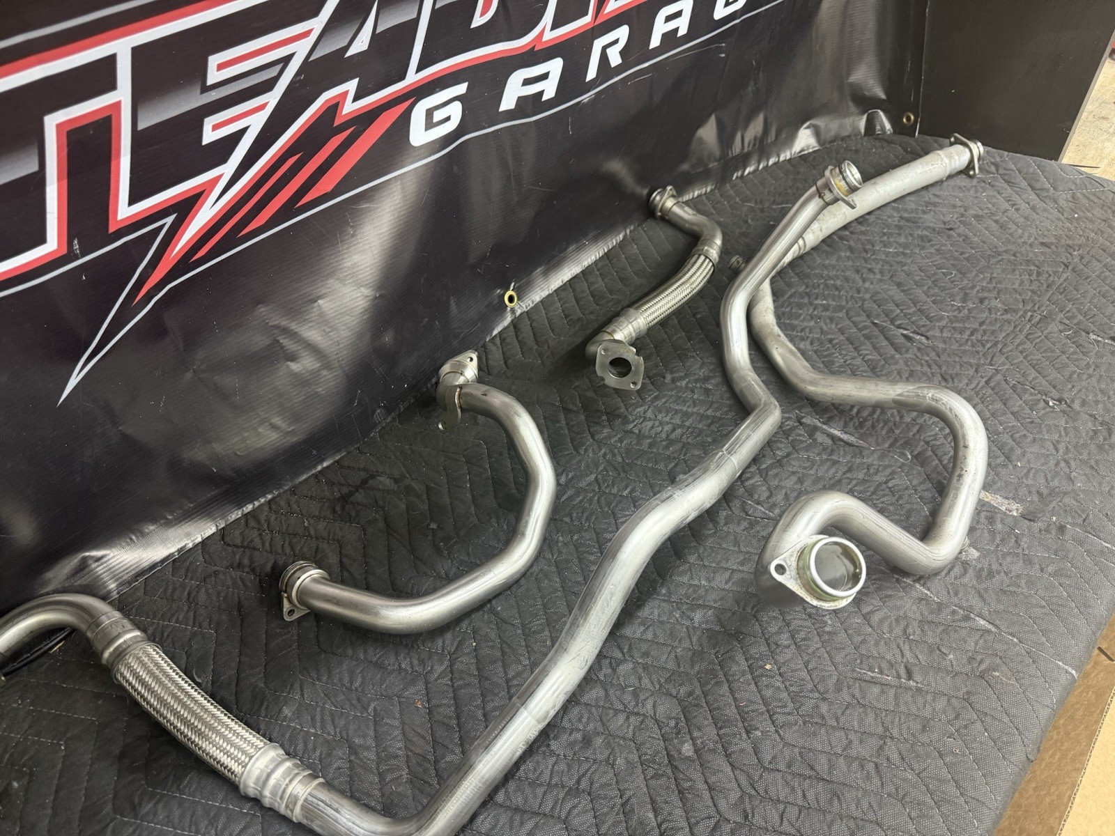 2017-2023 Audi R8 - OEM Engine Oil Cooler Lines  11k Miles CLEAN