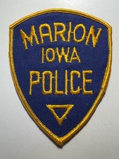 Marion Iowa Police Patch ~ Vintage / RARE