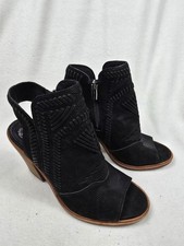 Vince Camuto Karinta Black Suede Leather Peep Toe Block Heeled Sandals Size 9