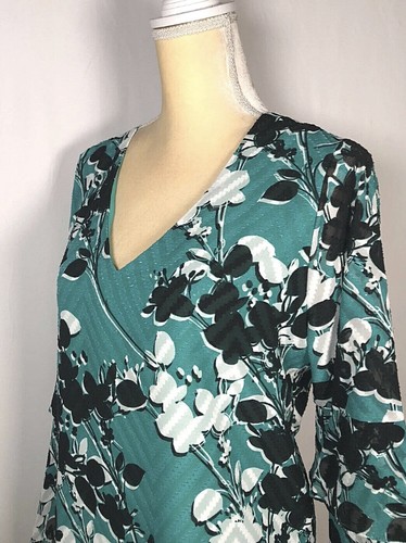 Calvin Klein Women Blouse Shirt Large Top Long Sleeve Chiffon Green Black NW $79 - Picture 3 of 11