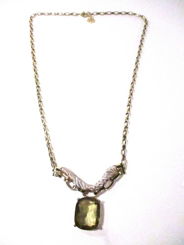 Stone Pendant Necklace NWOT 79 