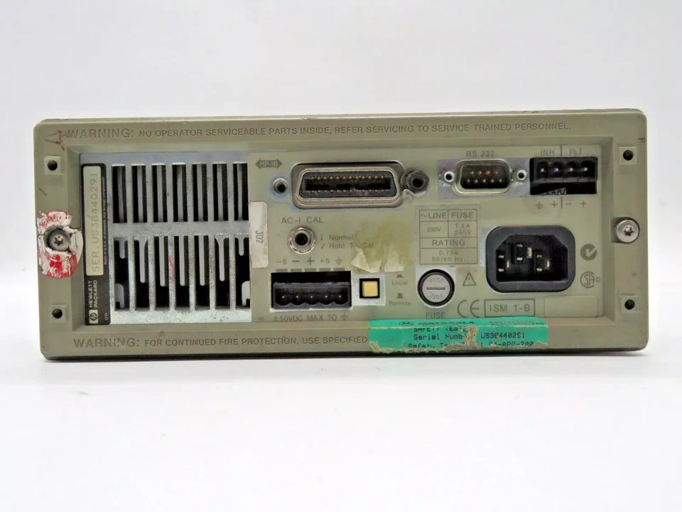 Hewlett Packard 66311B Fuente de alimentación CC 0-15V 3A 5A Laboratorio de comunicaciones móviles Foto 4 de 4