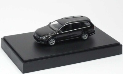 VW PASSAT 3C B7 VARIANT ESTATE HIGHLINE MOCCA GREY 1:87 WIKING